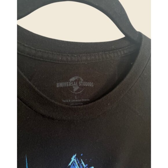 Universal Studios Orlando Grad Bash 2018 Graphic T-Shirt Size L - Picture 2 of 3